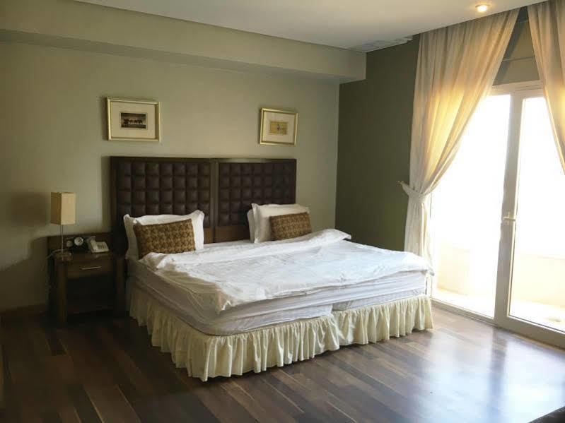 Spice Hotel Кувейт Экстерьер фото